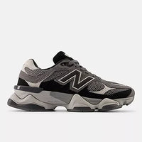 NB 9060 - NOIR avec CASTLEROCK / 36